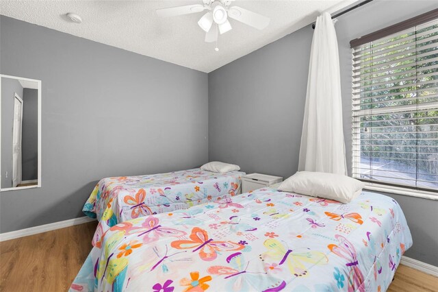 4697 Golden Beach Ct, Kissimmee, FL 34746 - photo 43