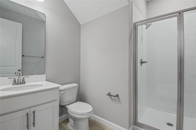 555 Summit River Dr, Apopka, FL 32712 - full bath with a shower stall, vanity, toilet, baseboards, and lofted ceiling
