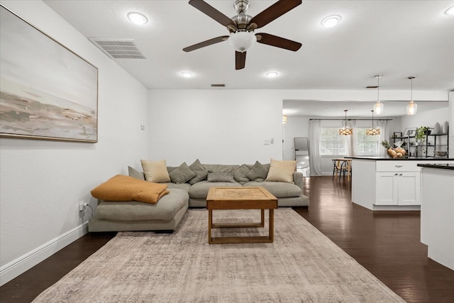 736 Forest Glen Ct, Maitland, FL 32751 - living room featuring dark wood-style floors, ceiling fan, and recessed lighting