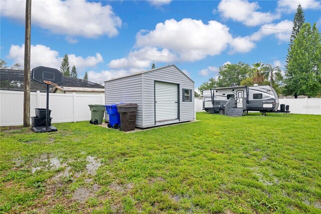 2 S Lavon Ave, Kissimmee, FL 34741 - view of yard