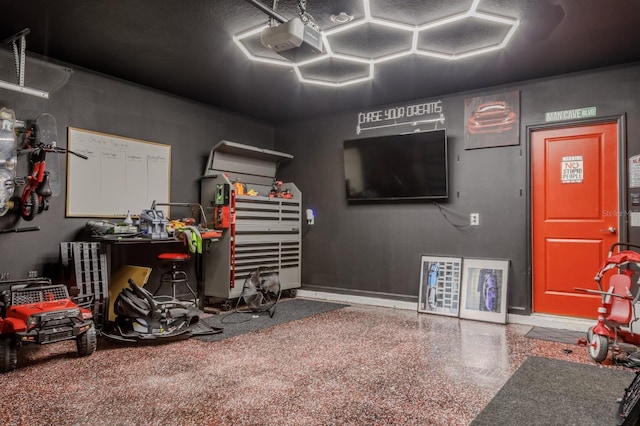 466 Cool Summer Ln, Davenport, FL 33837 - garage with a garage door opener