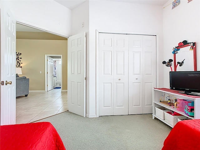 116 Westport Ln, Davenport, FL 33896 - bedroom with a closet and baseboards