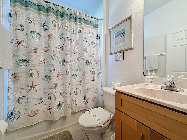 107 Amaca Ln, Davenport, FL 33897 - full bathroom with vanity and shower / tub combo