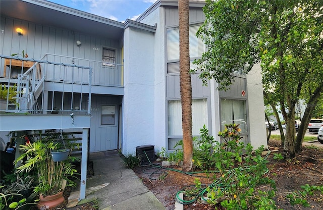 4341 Aqua Vista Dr Unit A, Orlando, FL 32839 - view of property with stairs