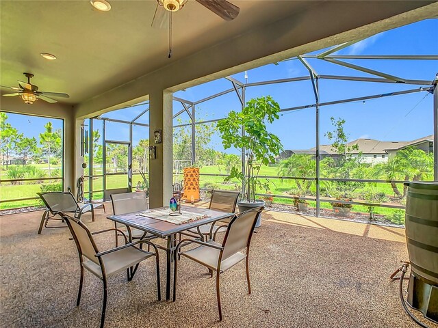 605 San Augusto Dr, Kissimmee, FL 34759 - sunroom / solarium featuring ceiling fan and outdoor dining space