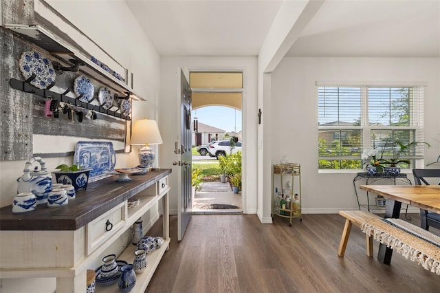 176 Sofia Ln, Lake Alfred, FL 33850 - foyer featuring wood finished floors and baseboards