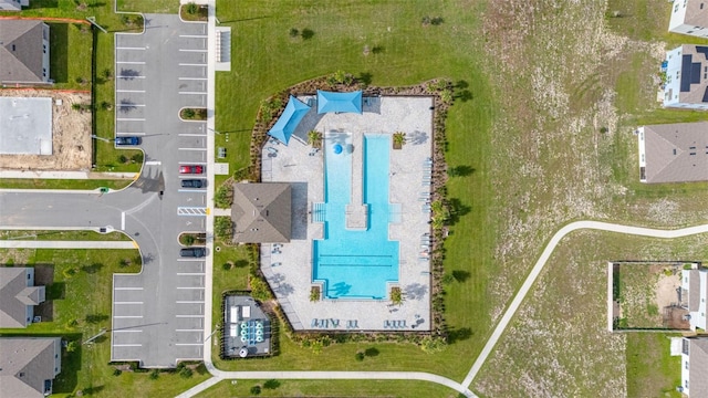 176 Sofia Ln, Lake Alfred, FL 33850 - aerial view of a pool area
