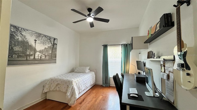 3901 Ballinore Pl, Gotha, FL 34734 - bedroom with light wood-style flooring, an office area, baseboards, and ceiling fan
