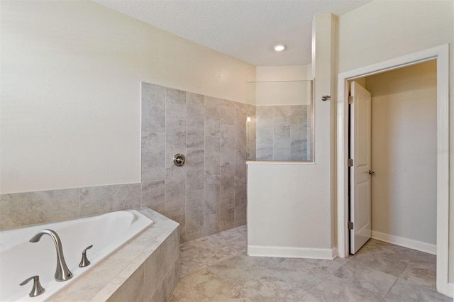 1101 Downswing Pl, Davenport, FL 33896 - full bath featuring a garden tub and walk in shower
