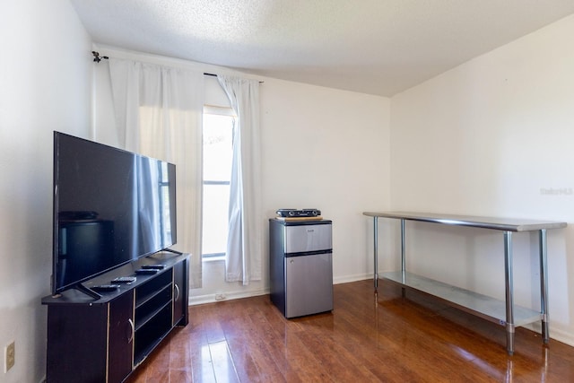 121 White Birch Dr, Kissimmee, FL 34743 - office space featuring wood-type flooring and baseboards
