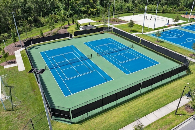 4492 Bluff Oak Loop, Kissimmee, FL 34746 - view of tennis court