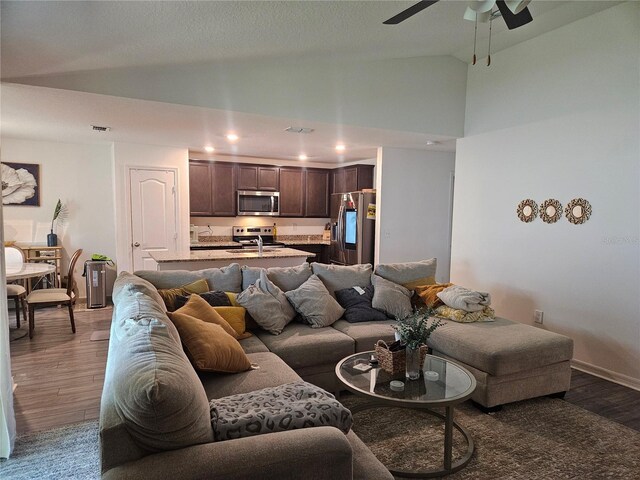 2309 Rio Grande Forest Ln, Kissimmee, FL 34759 - photo 2