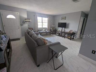946 Delano Ct, Kissimmee, FL 34758 - view of living area