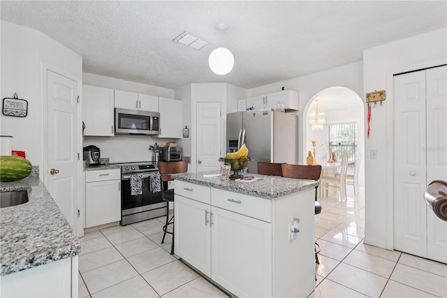 1526 Ferendina Dr, Deltona, FL 32725 - photo 2