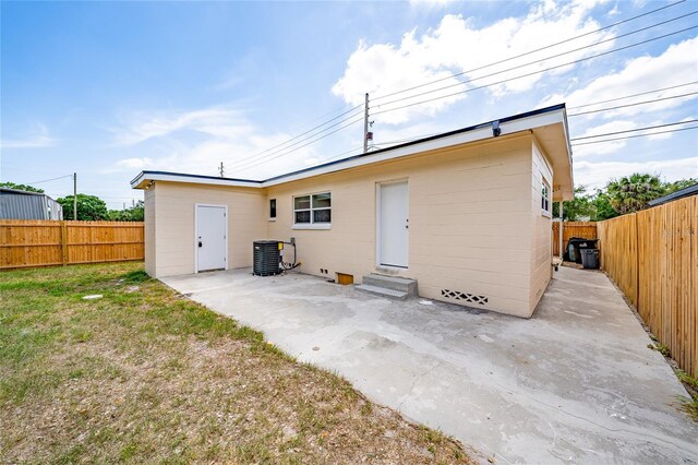 1009 S Ivey Ln, Orlando, FL 32811 - photo 29