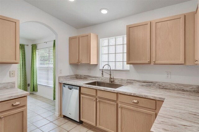307 Balmoral Ct, Davenport, FL 33896 - photo 10