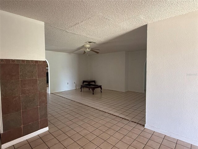 925 Derbyshire Dr, Kissimmee, FL 34758 - photo 17