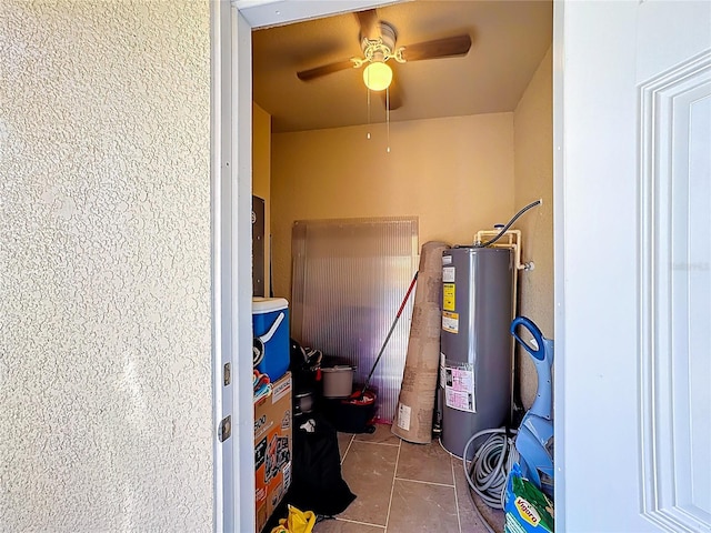 4850 Coral Castle Dr, Kissimmee, FL 34746 - utility room featuring water heater