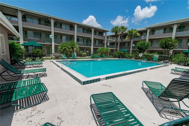 139 Oyster Bay Cir Unit 200, Altamonte Springs, FL 32701 - community pool featuring a patio area