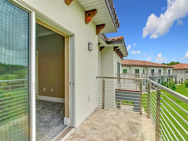 1870 Brentwood Ct, Davenport, FL 33837 - balcony featuring a residential view