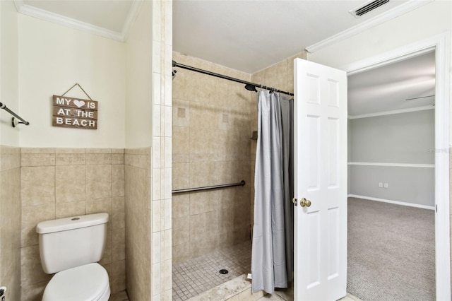 16 Pine Forest Dr, Haines City, FL 33844 - full bath featuring a shower stall and ornamental molding