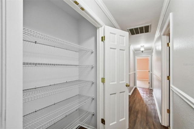16 Pine Forest Dr, Haines City, FL 33844 - view of pantry
