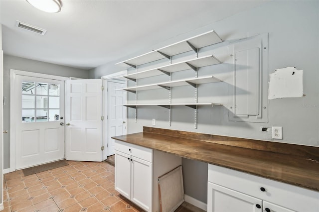 16 Pine Forest Dr, Haines City, FL 33844 - unfurnished office with light tile patterned floors