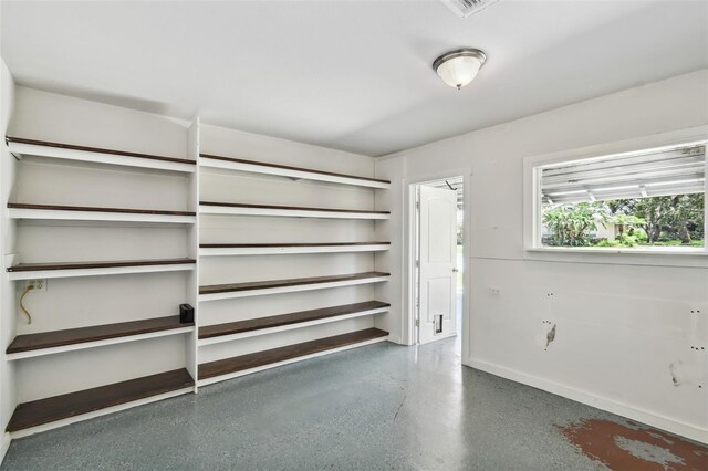 16 Pine Forest Dr, Haines City, FL 33844 - interior space with baseboards