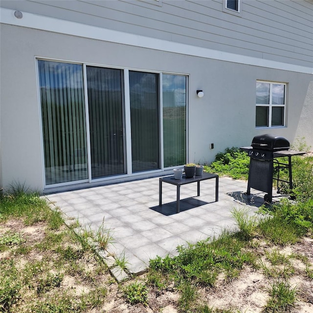 312 Lake Smart Cir, Winter Haven, FL 33881 - view of patio with area for grilling