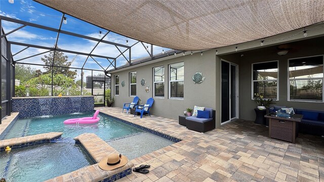 148 Whirlaway Dr, Davenport, FL 33837 - view of pool with a patio, a pool with connected hot tub, and glass enclosure