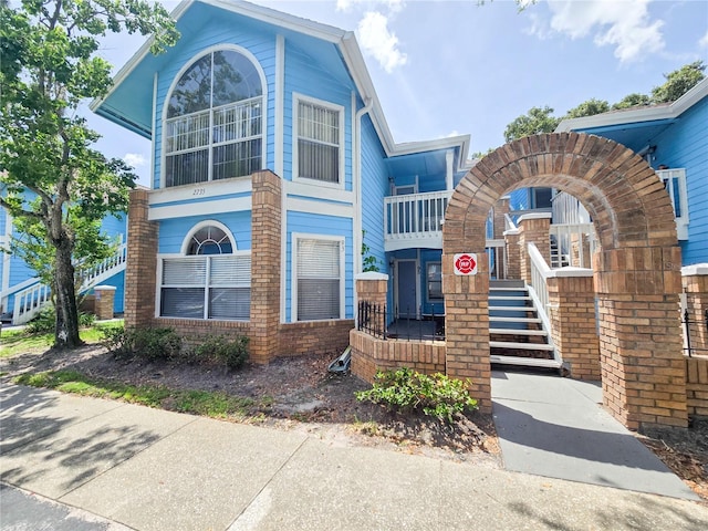 2735 N Poinciana Blvd Unit 95, Kissimmee, FL 34746 - view of front of house with stairs