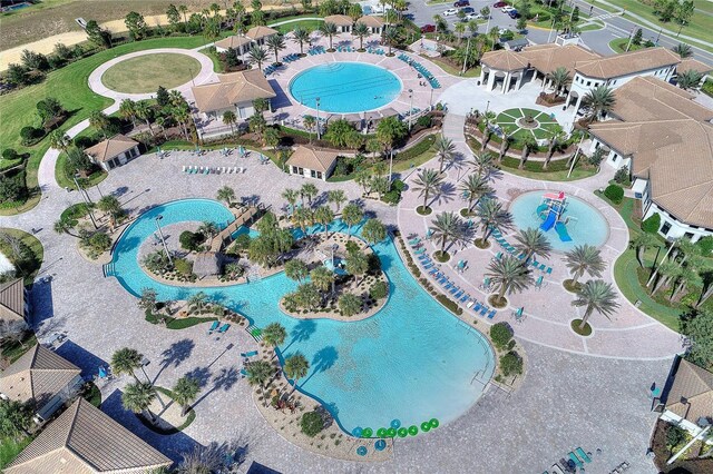 1064 Quaker Ridge Ln, Davenport, FL 33896 - aerial view of a pool