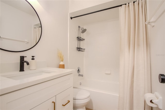 4768 Tangerine Ave Unit 4768, Winter Park, FL 32792 - full bathroom with vanity and shower / tub combo with curtain