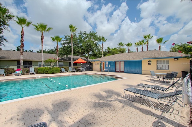 4768 Tangerine Ave Unit 4768, Winter Park, FL 32792 - community pool featuring a patio