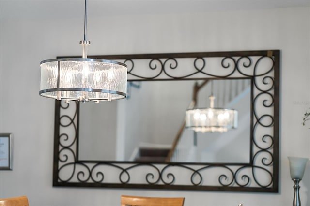 909 Troon Cir, Davenport, FL 33897 - detailed view of a chandelier