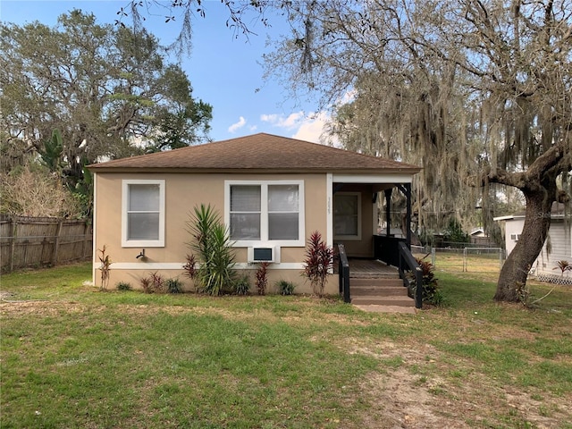 3029 Azalea Ave, Lake Wales, FL 33898 - bungalow-style house with stucco siding and roof with shingles