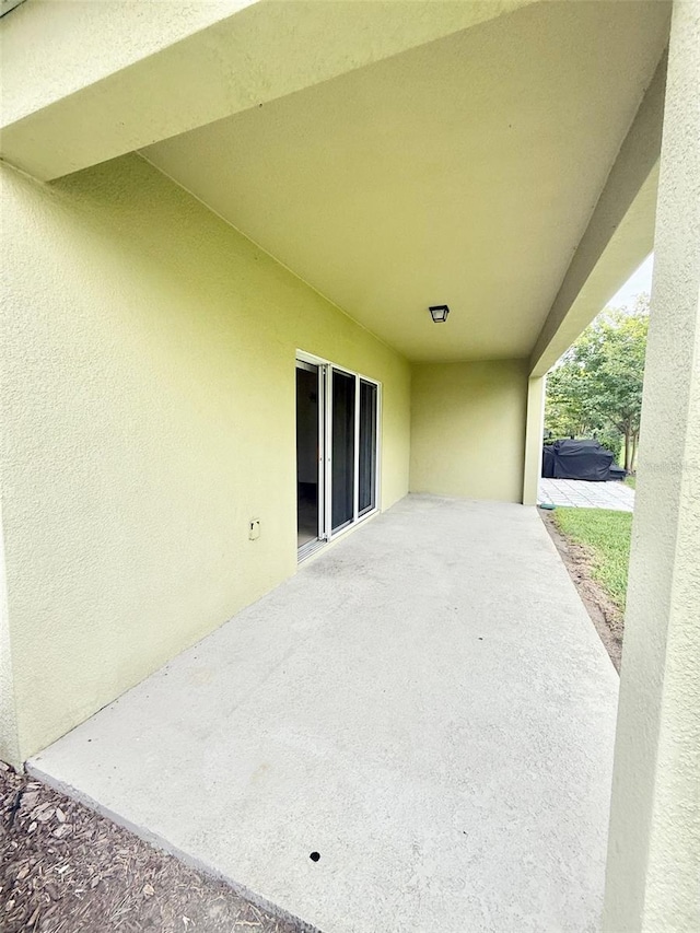 403 Arbor Lakes Dr, Davenport, FL 33896 - view of patio / terrace