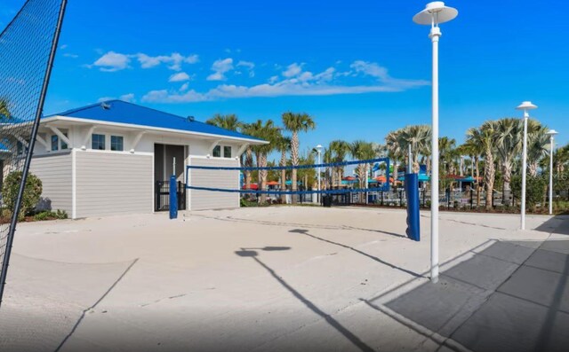 2161 Lelani Cir, Davenport, FL 33897 - view of property's community with volleyball court