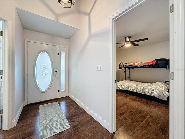 238 Sunridge Woods Blvd, Davenport, FL 33837 - entrance foyer featuring wood finished floors and ceiling fan
