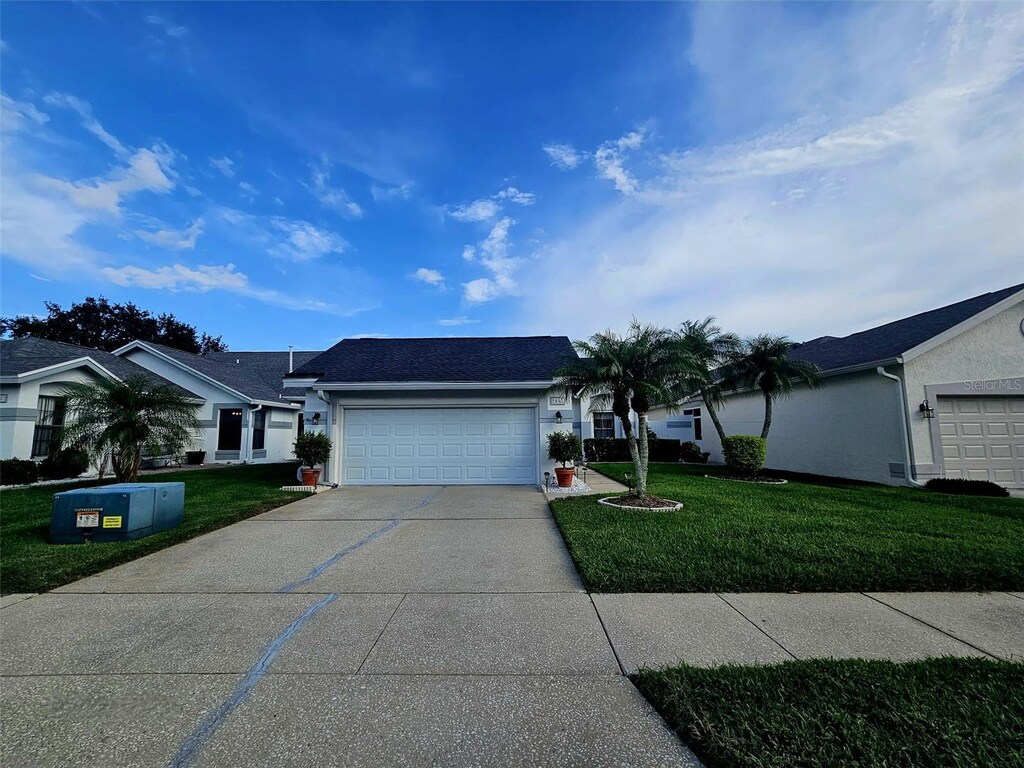 5661 Parkview Lake Dr, Orlando, FL 32821 - photo 1