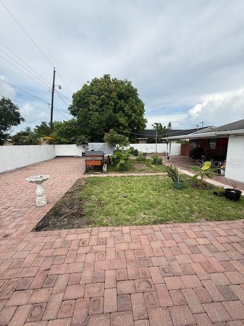 2013 Marilyn Ave, Winter Haven, FL 33881 - view of patio / terrace