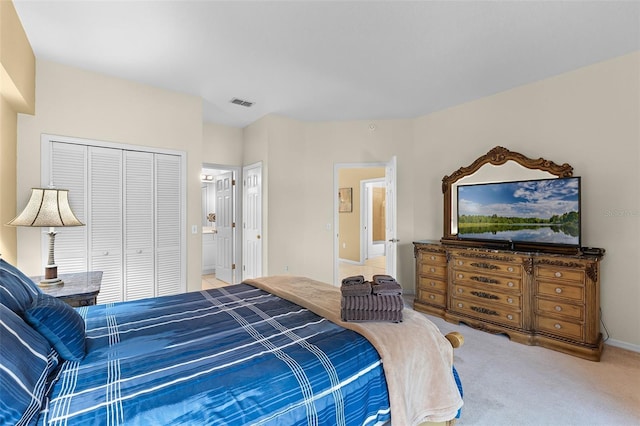 3111 Sun Lake Ct Unit B, Kissimmee, FL 34747 - carpeted bedroom featuring a closet and baseboards