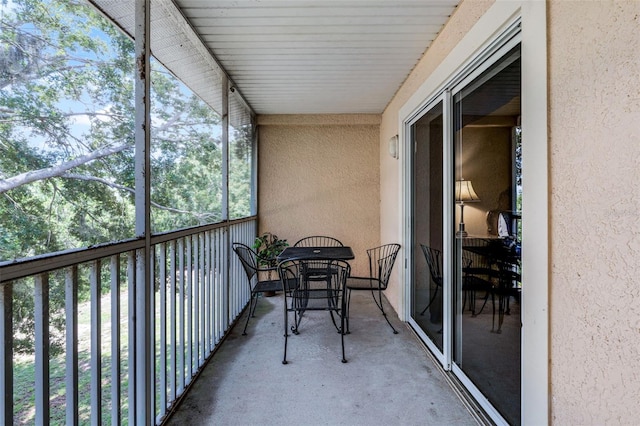 3111 Sun Lake Ct Unit B, Kissimmee, FL 34747 - view of sunroom