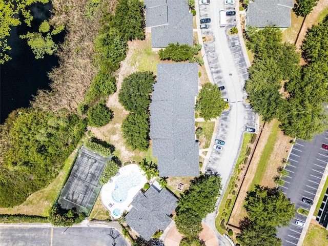 3111 Sun Lake Ct Unit B, Kissimmee, FL 34747 - bird's eye view of a large body of water and a pool area