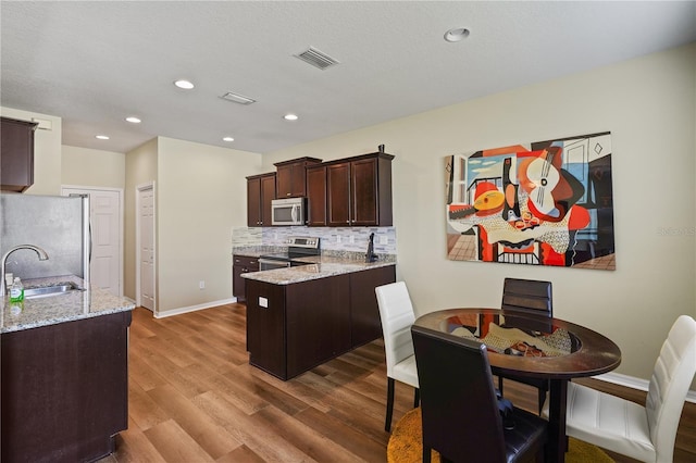 4502 Banyan Tree Pl, Riverview, FL 33578 - photo 7