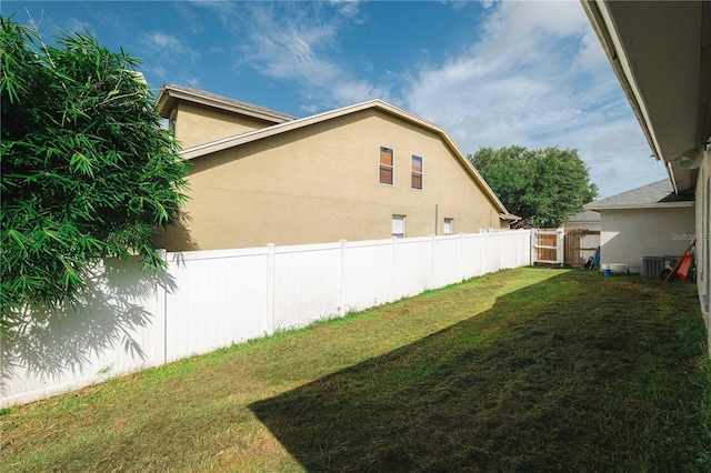 4428 Winding River Dr, Valrico, FL 33596 - view of yard