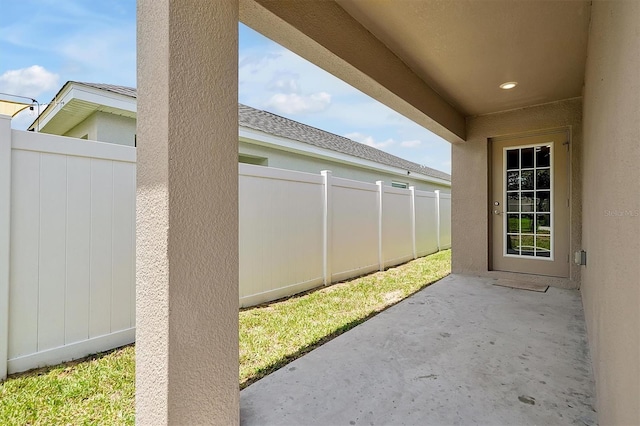 328 Lily Ln, Davenport, FL 33837 - view of patio / terrace