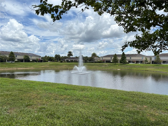 359 Arbor Lakes Dr, Davenport, FL 33896 - water view