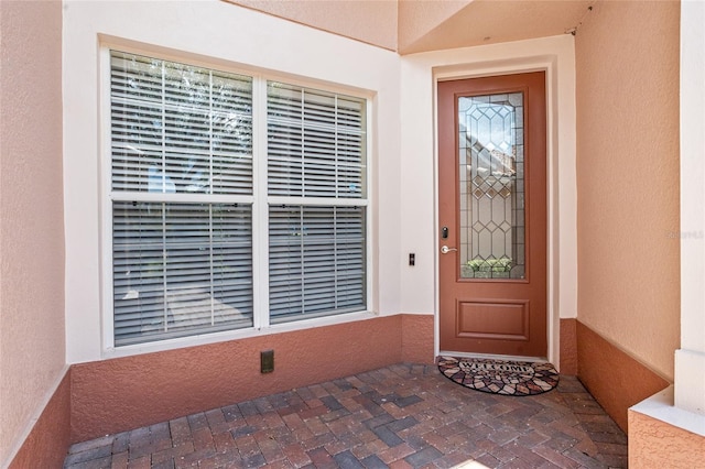 8401 Riverdale Ln Unit 8401, Davenport, FL 33896 - property entrance featuring stucco siding