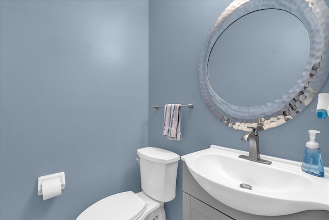 3214 Herons Point Cir, Kissimmee, FL 34741 - half bathroom with toilet and vanity
